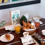 Hotel Grand Champs-elysees