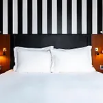 Hotel Grand Champs-elysees