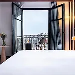 Hotel Grand Champs-elysees Paris