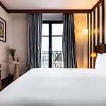 Hotel Radisson Blu Champs-elysées, Parigi