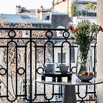 Hotel Grand Champs-elysees 5*