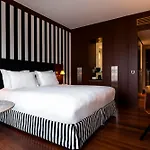 Radisson Blu Champs-elysées, 5* Parigi