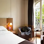 Radisson Blu Champs-elysées, Parigi