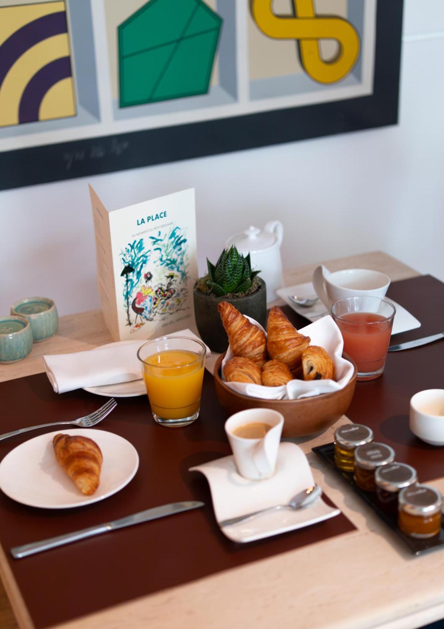 Hotel Radisson Blu Champs-elysées,