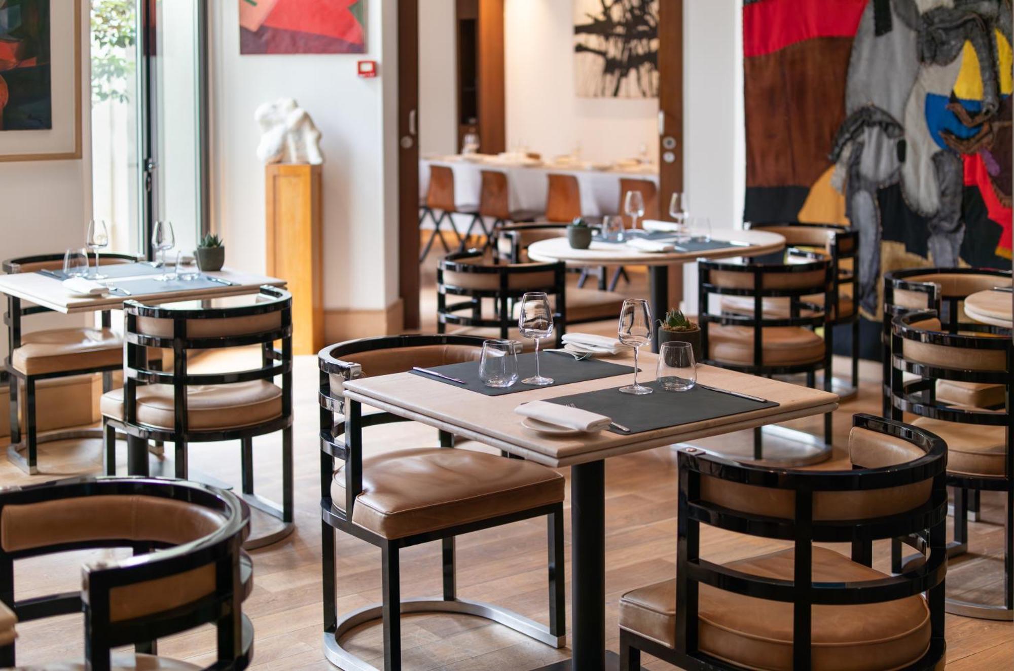 Radisson Blu Champs-elysées, 5*