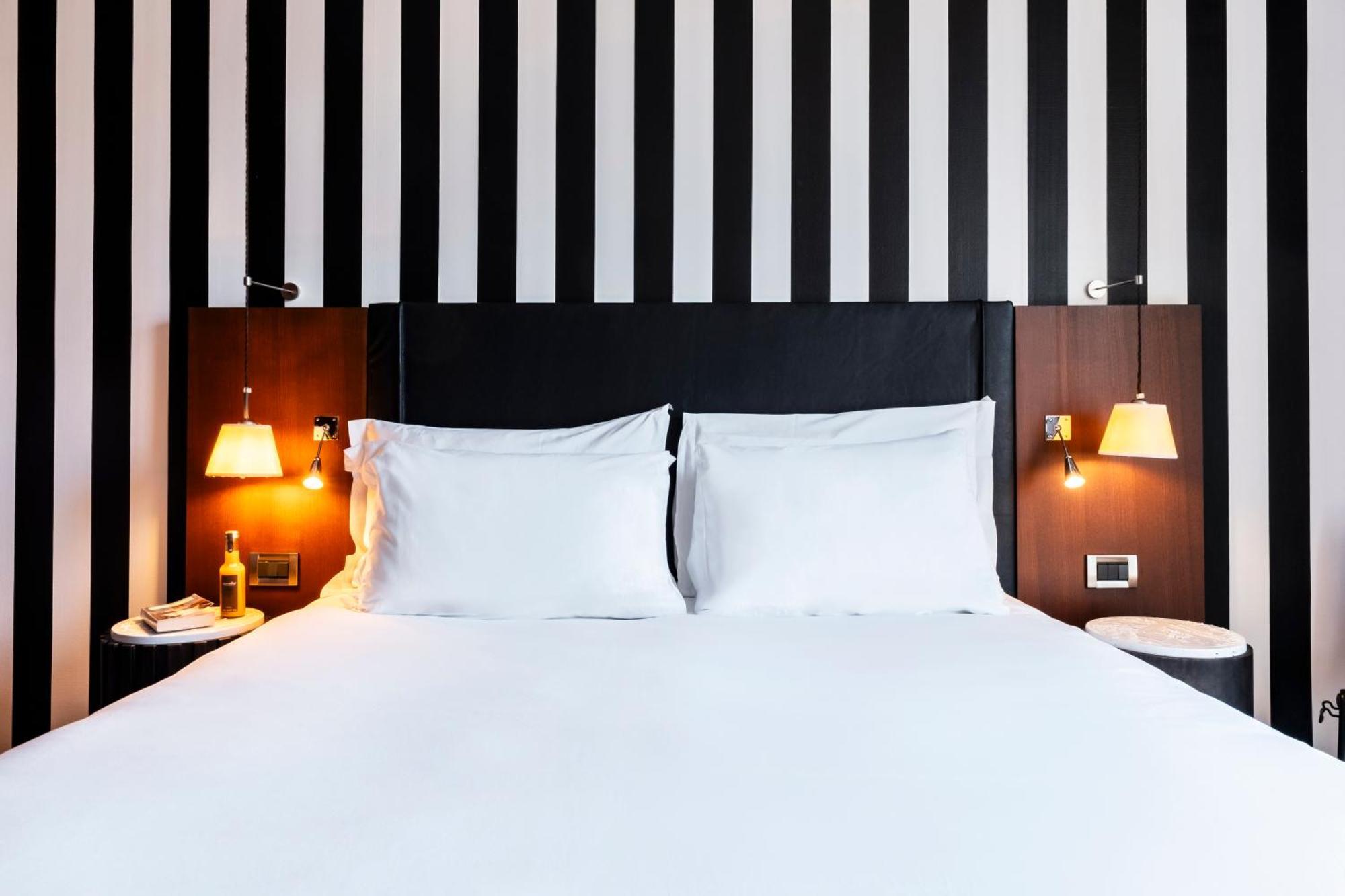 Radisson Blu Champs-elysées, Hotel 5*