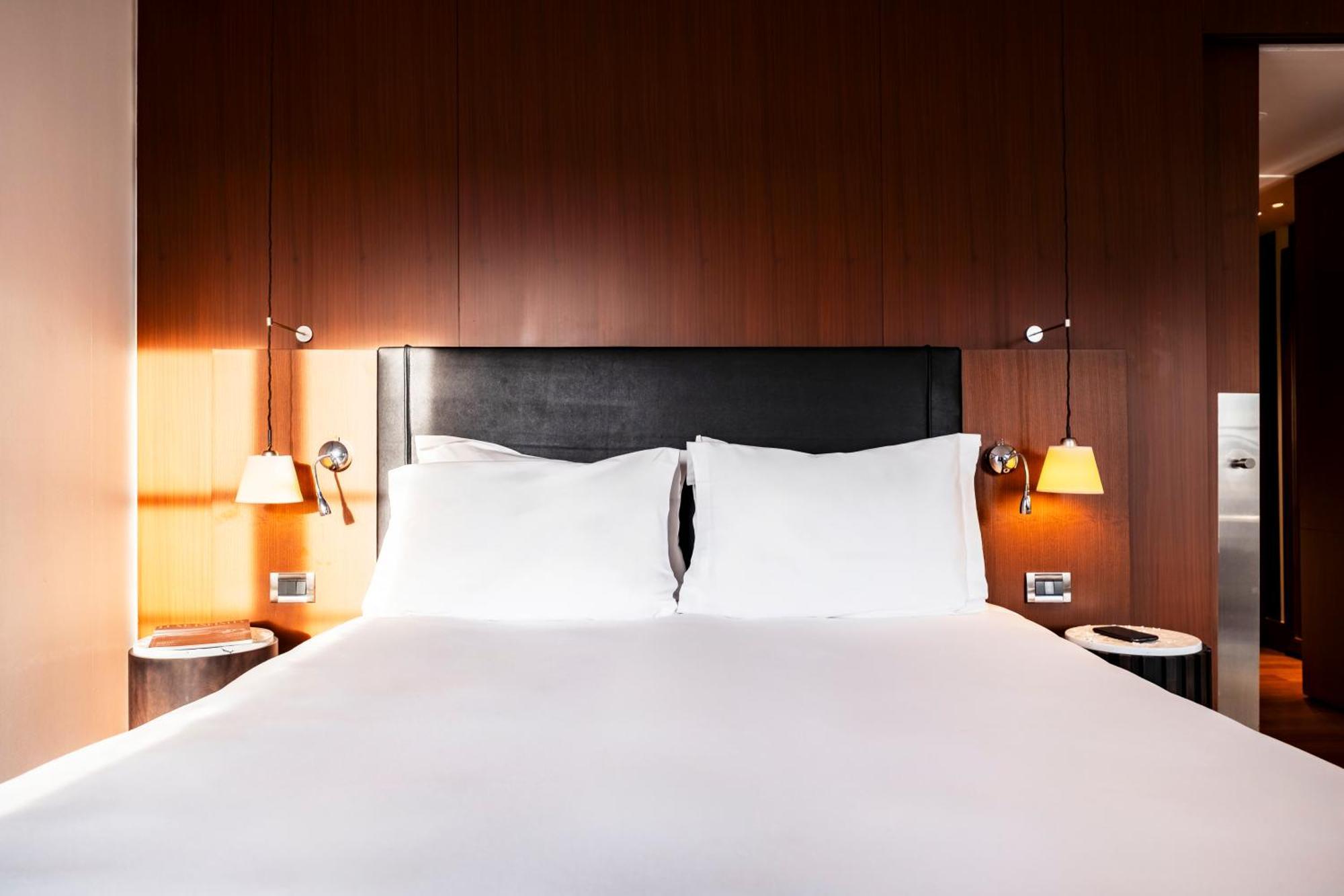 Radisson Blu Champs-elysées, 5*