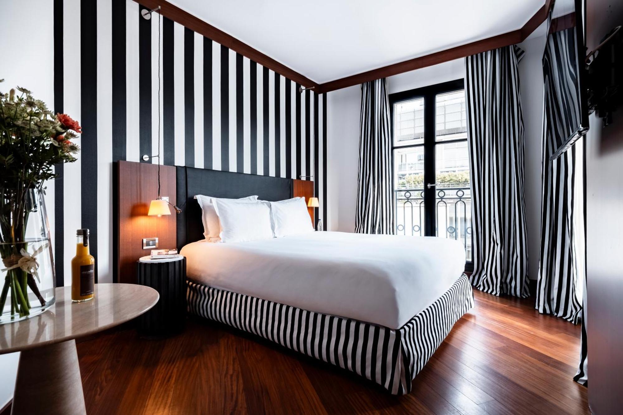 Radisson Blu Champs-elysées, Parigi