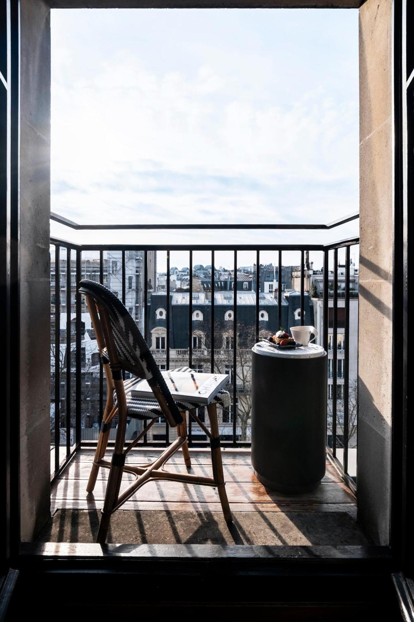 Radisson Blu Champs-elysées, 5*