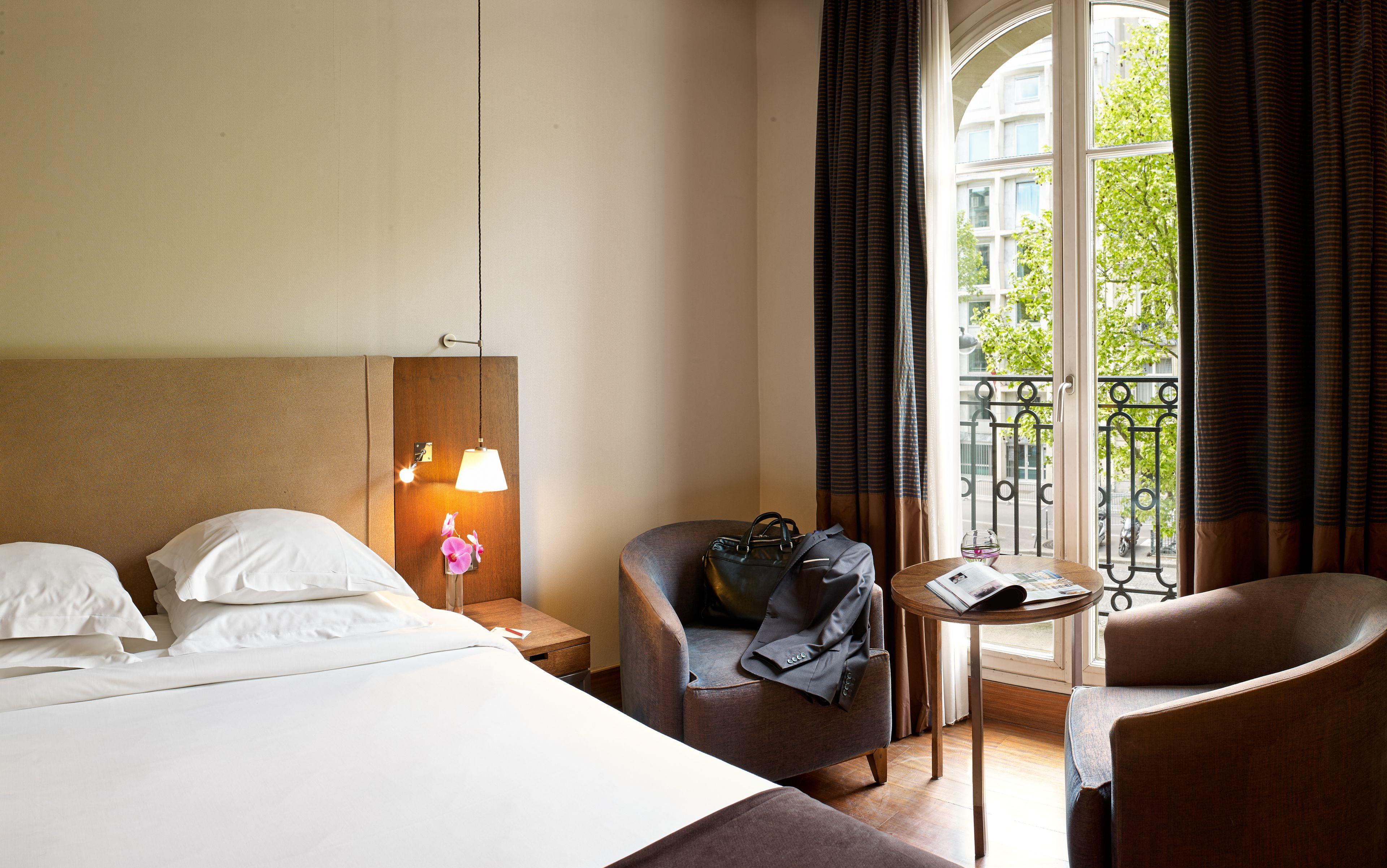 Radisson Blu Champs-elysées, Parigi