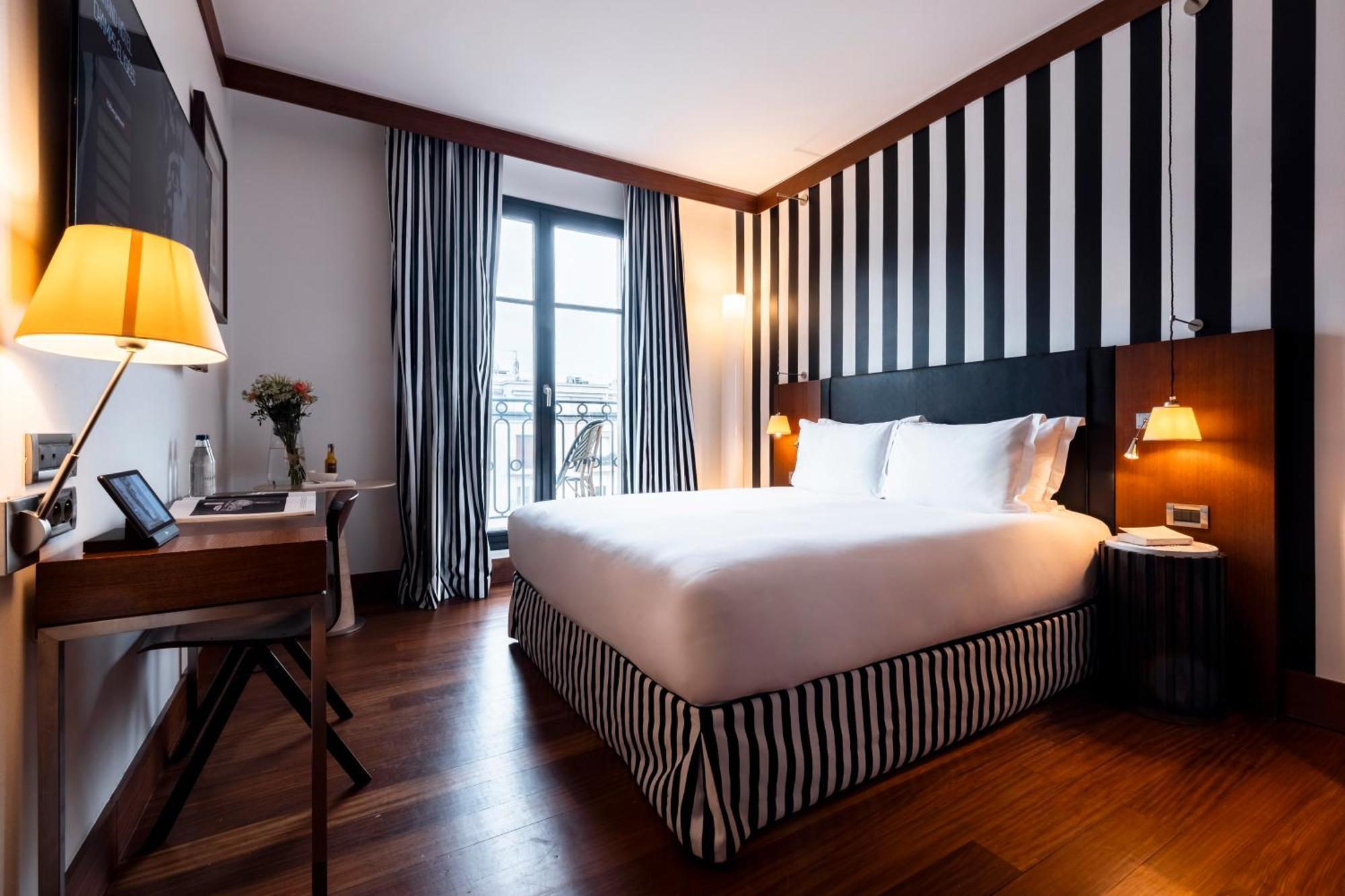 Grand Champs-elysees Hotel Paris